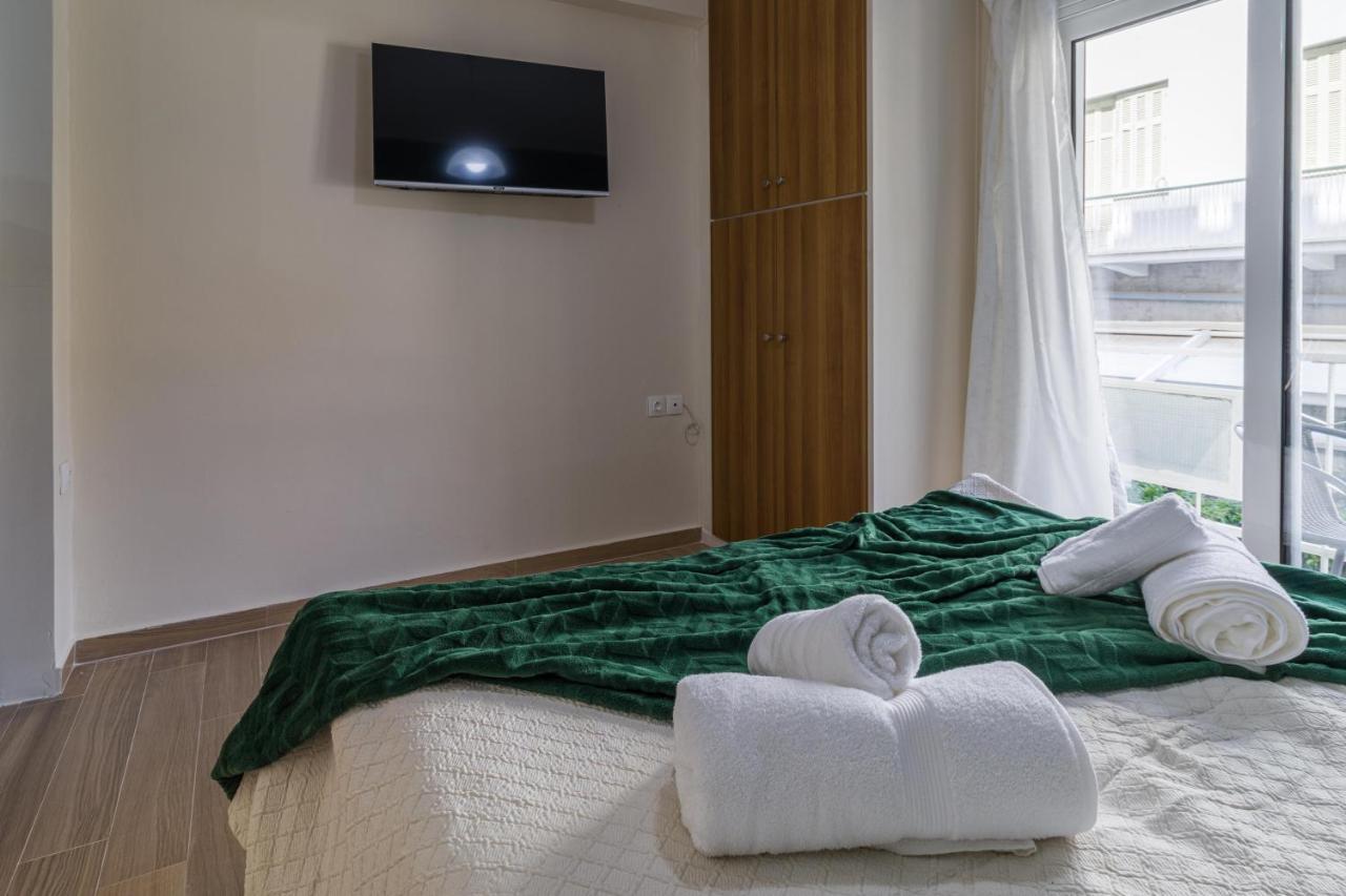 Apartamento Couples Retreat, Fully Equipped Studio/ Loutraki Beach Exterior foto